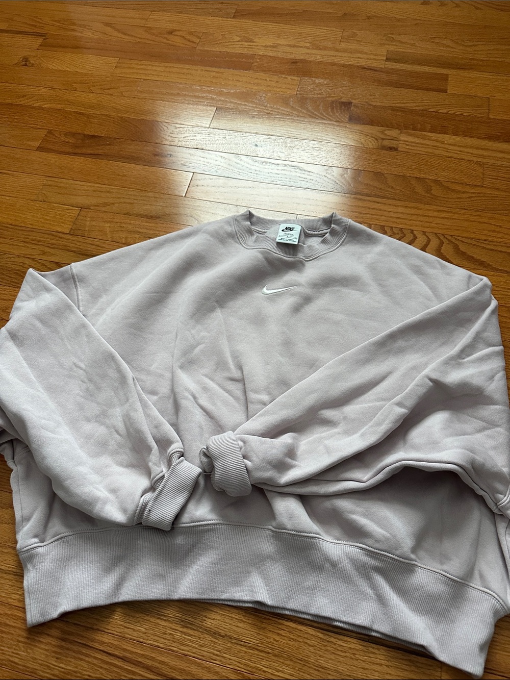 Nike Women’s Crewneck Sweatshirt - Pale Lavender